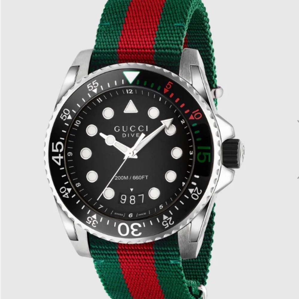 45mm Men’s Classic Gucci Dive Watch - Picture 7 of 7